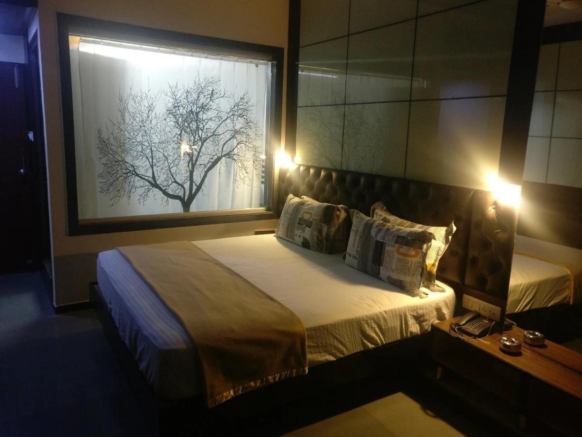 Hotel Kk Residency Nagpur Zewnętrze zdjęcie