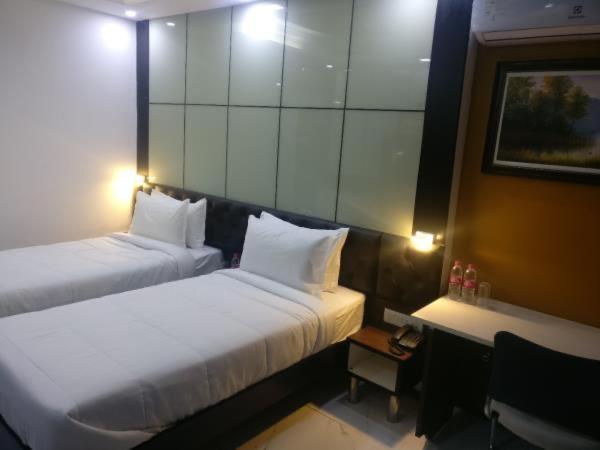 Hotel Kk Residency Nagpur Zewnętrze zdjęcie