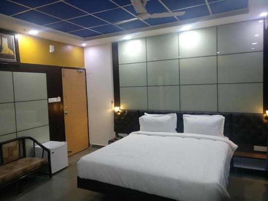 Hotel Kk Residency Nagpur Zewnętrze zdjęcie